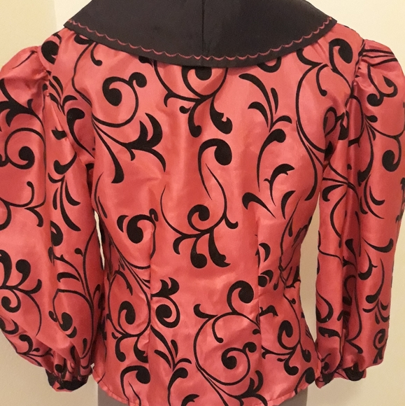 Jacket and Skirt ensemble - Picture 6 of 10